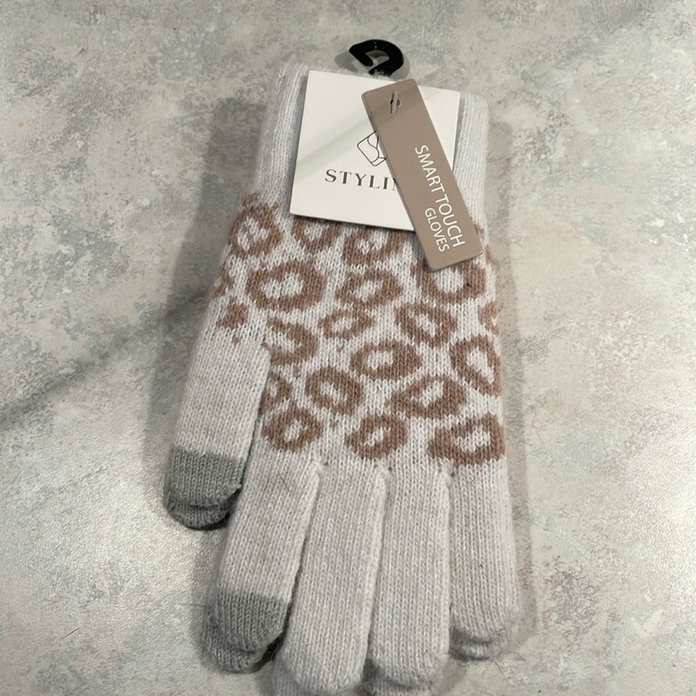 NWT Styline gloves